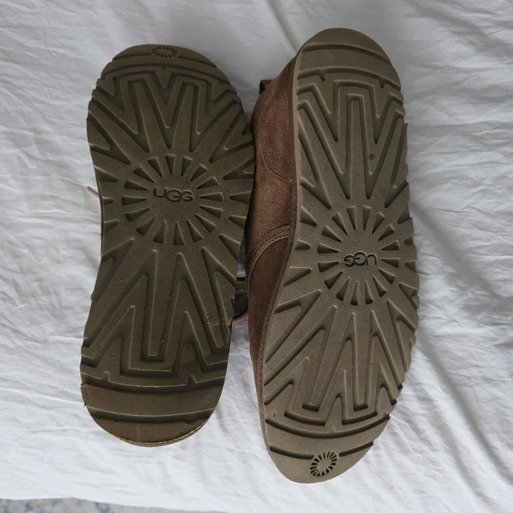 UGG Maksim Tamarind Chestnut Chukka 8/9.5